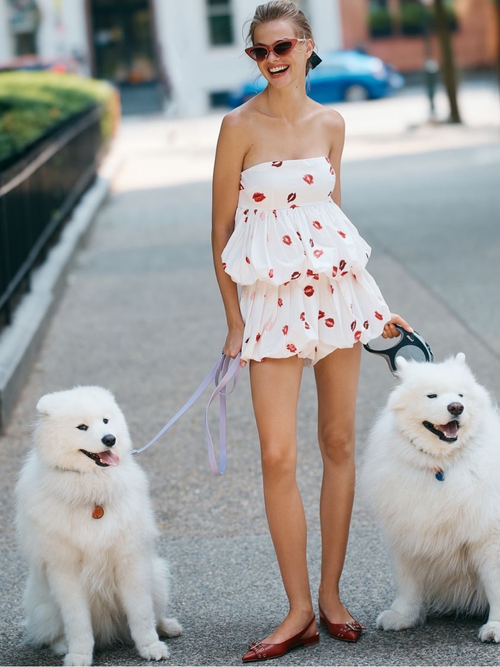 Maeve White Strapless Ruffle Mini Babydoll Bubble Skirt Set Lip Print